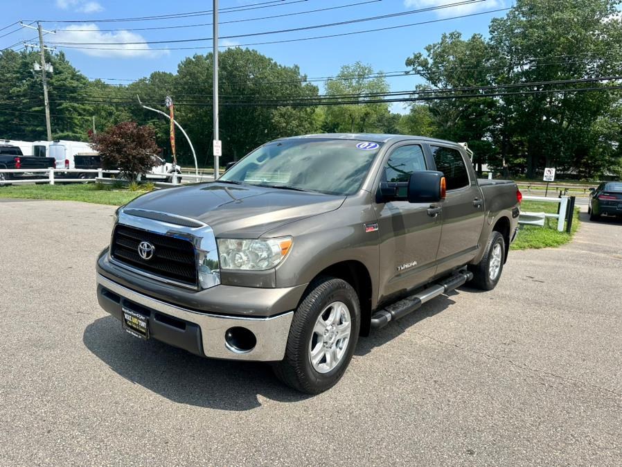 Used Toyota Tundra 4WD CrewMax 145.7" 5.7L SR5 (Natl) 2007 | Mike And Tony Auto Sales, Inc. South Windsor, Connecticut