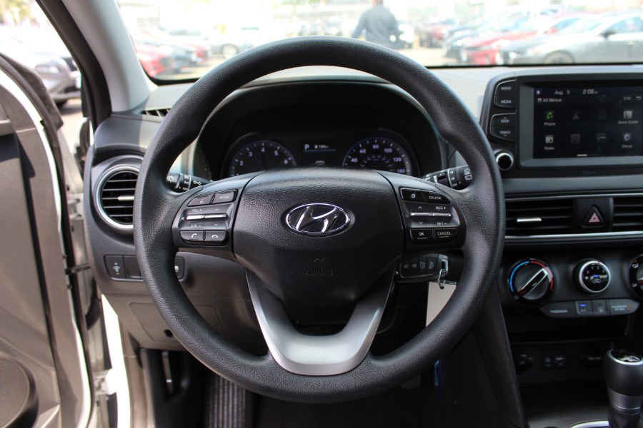 2021 Hyundai Kona SE Auto AWD, available for sale in Irvington, New Jersey | NJ Used Cars Center. Irvington, New Jersey 2021 Hyundai Kona SE Auto AWD, available for sale in Irvington, New Jersey | NJ Used Cars Center. Irvington, New Jersey