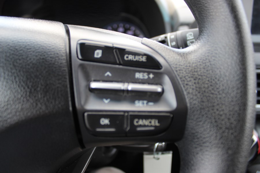 2021 Hyundai Kona SE Auto AWD, available for sale in Irvington, New Jersey | NJ Used Cars Center. Irvington, New Jersey 2021 Hyundai Kona SE Auto AWD, available for sale in Irvington, New Jersey | NJ Used Cars Center. Irvington, New Jersey