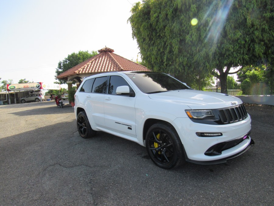 2015 Jeep Grand Cherokee 4WD 4dr SRT, available for sale in San Francisco de Macoris Rd, Dominican Republic | Hilario Auto Import. San Francisco de Macoris Rd, Dominican Republic 2015 Jeep Grand Cherokee 4WD 4dr SRT, available for sale in San Francisco de Macoris Rd, Dominican Republic | Hilario Auto Import. San Francisco de Macoris Rd, Dominican Republic