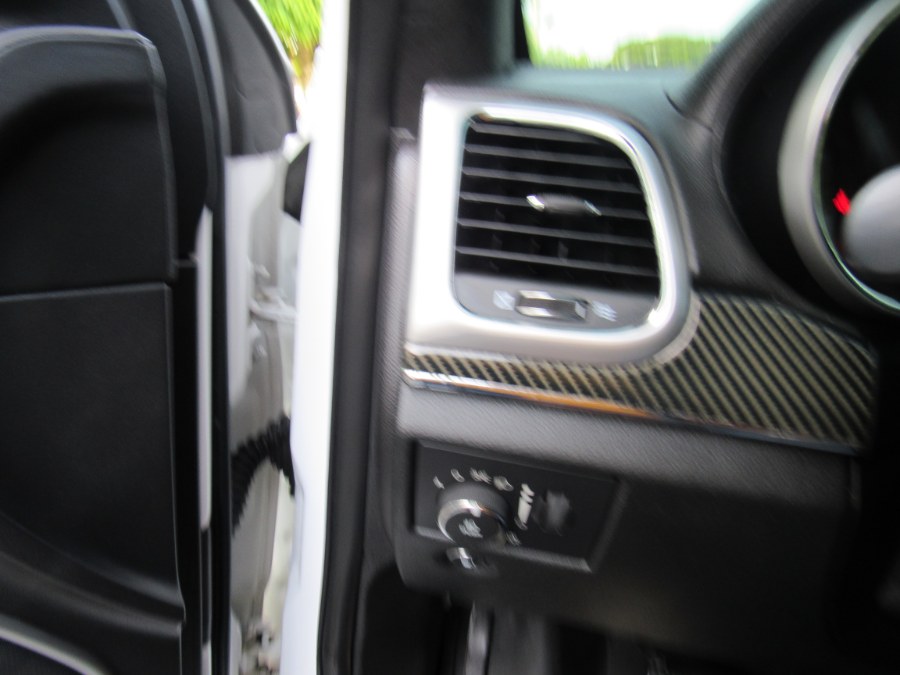 2015 Jeep Grand Cherokee 4WD 4dr SRT, available for sale in San Francisco de Macoris Rd, Dominican Republic | Hilario Auto Import. San Francisco de Macoris Rd, Dominican Republic 2015 Jeep Grand Cherokee 4WD 4dr SRT, available for sale in San Francisco de Macoris Rd, Dominican Republic | Hilario Auto Import. San Francisco de Macoris Rd, Dominican Republic