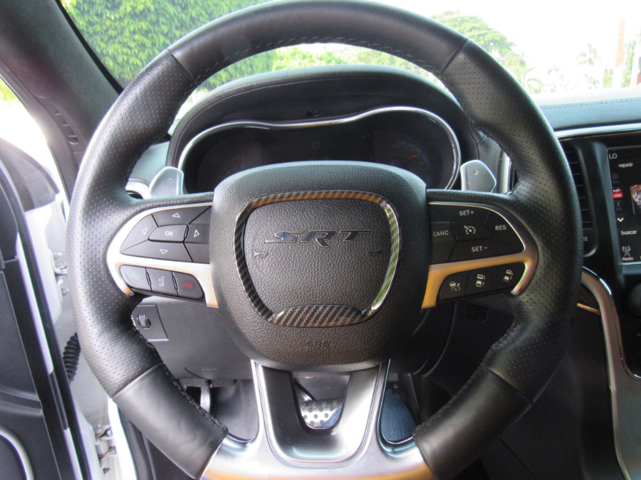 2015 Jeep Grand Cherokee 4WD 4dr SRT, available for sale in San Francisco de Macoris Rd, Dominican Republic | Hilario Auto Import. San Francisco de Macoris Rd, Dominican Republic 2015 Jeep Grand Cherokee 4WD 4dr SRT, available for sale in San Francisco de Macoris Rd, Dominican Republic | Hilario Auto Import. San Francisco de Macoris Rd, Dominican Republic