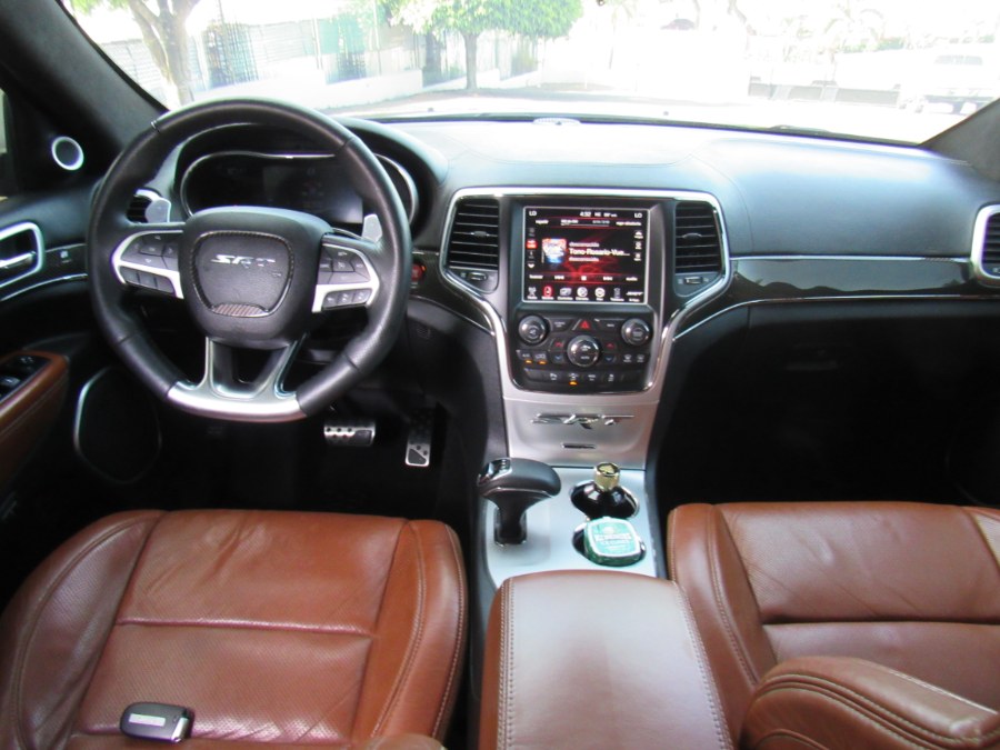 2015 Jeep Grand Cherokee 4WD 4dr SRT, available for sale in San Francisco de Macoris Rd, Dominican Republic | Hilario Auto Import. San Francisco de Macoris Rd, Dominican Republic 2015 Jeep Grand Cherokee 4WD 4dr SRT, available for sale in San Francisco de Macoris Rd, Dominican Republic | Hilario Auto Import. San Francisco de Macoris Rd, Dominican Republic
