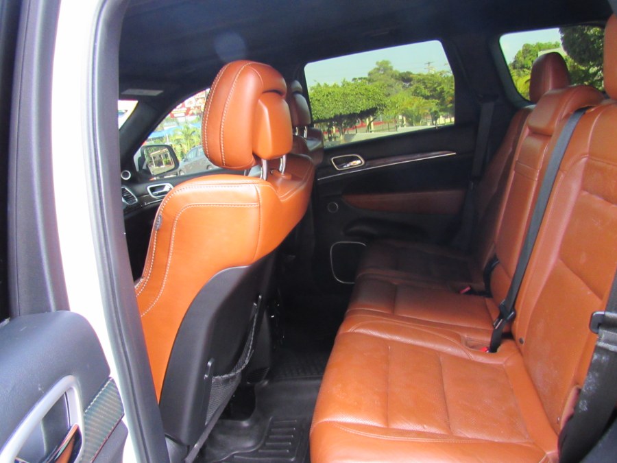 2015 Jeep Grand Cherokee 4WD 4dr SRT, available for sale in San Francisco de Macoris Rd, Dominican Republic | Hilario Auto Import. San Francisco de Macoris Rd, Dominican Republic 2015 Jeep Grand Cherokee 4WD 4dr SRT, available for sale in San Francisco de Macoris Rd, Dominican Republic | Hilario Auto Import. San Francisco de Macoris Rd, Dominican Republic