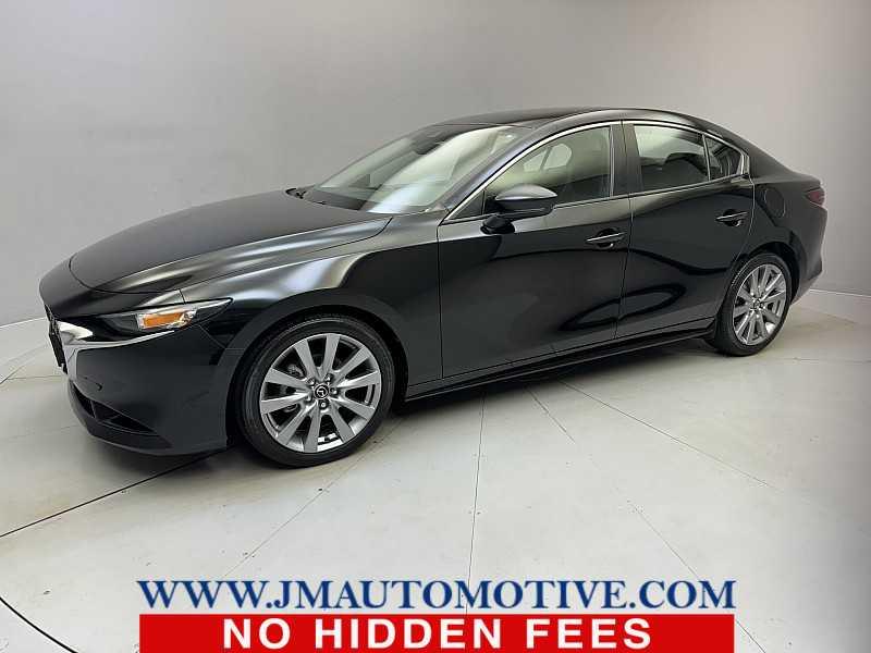 Used 2021 Mazda Mazda3 in Naugatuck, Connecticut | J&M Automotive Sls&Svc LLC. Naugatuck, Connecticut