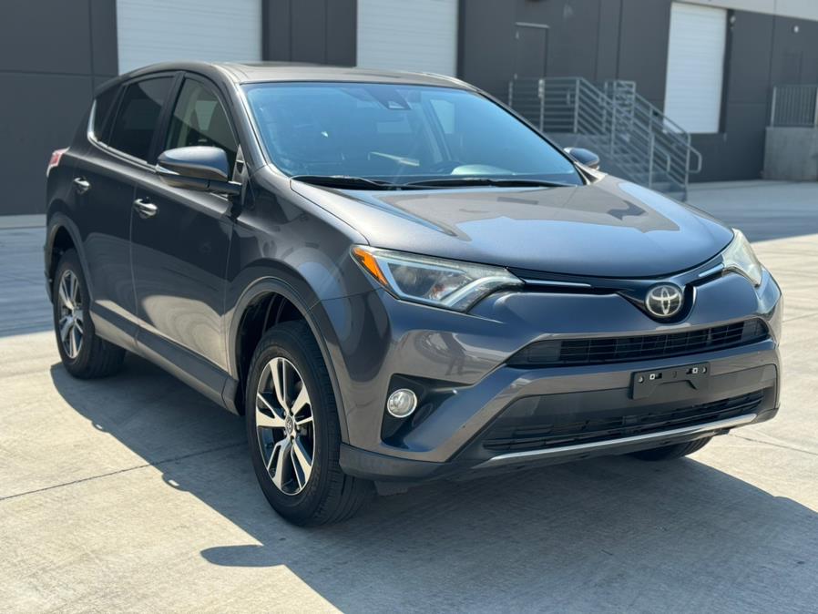 Used 2018 Toyota RAV4 in Salt Lake City, Utah | New Level Motors. Salt Lake City, Utah