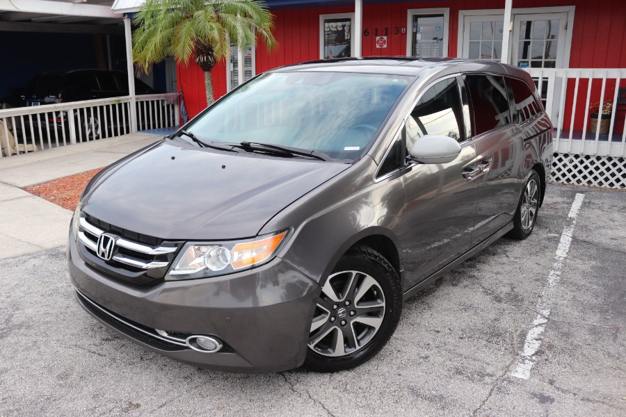 Used 2015 Honda Odyssey in Altamonte Springs, Florida | CarX Club Corporation. Altamonte Springs, Florida