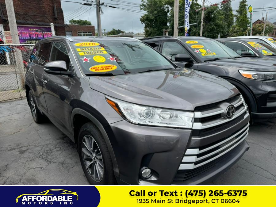 Used 2018 Toyota Highlander in Bridgeport, Connecticut | Affordable Motors 2 LLC. Bridgeport, Connecticut