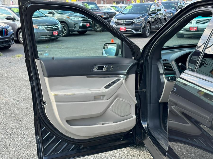 2012 Ford Explorer FWD 4dr Base, available for sale in Irvington , New Jersey | Auto Haus of Irvington Corp. Irvington , New Jersey 2012 Ford Explorer FWD 4dr Base, available for sale in Irvington , New Jersey | Auto Haus of Irvington Corp. Irvington , New Jersey