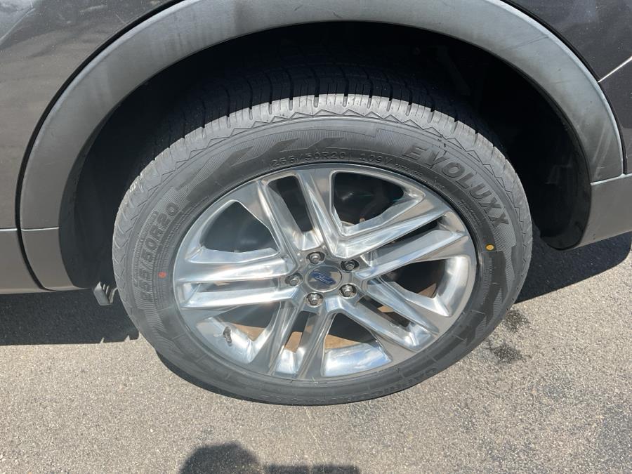 2017 Ford Explorer XLT 4WD, available for sale in Waterbury, Connecticut | Jim Juliani Motors. Waterbury, Connecticut 2017 Ford Explorer XLT 4WD, available for sale in Waterbury, Connecticut | Jim Juliani Motors. Waterbury, Connecticut