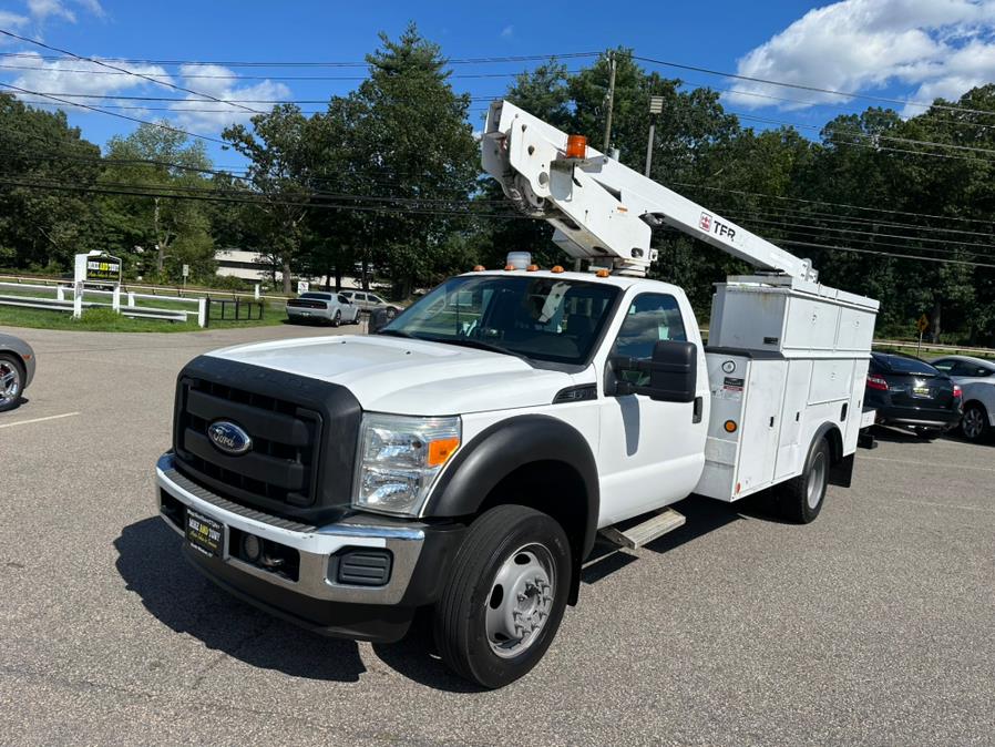 2011 Ford Super Duty F-450 DRW 2WD Reg Cab 201" WB 120" CA XL, available for sale in South Windsor, Connecticut | Mike And Tony Auto Sales, Inc. South Windsor, Connecticut