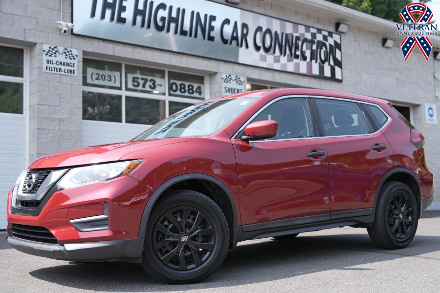 Used 2017 Nissan Rogue in Waterbury, Connecticut | Highline Car Connection. Waterbury, Connecticut