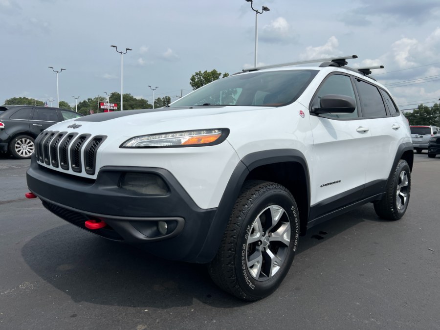 Used 2016 Jeep Cherokee in Ortonville, Michigan | Marsh Auto Sales LLC. Ortonville, Michigan