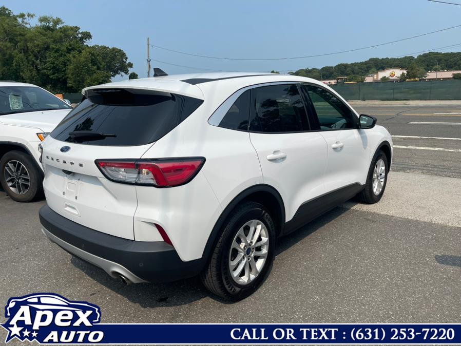 2022 Ford Escape SE FWD, available for sale in Selden, New York | Apex Auto. Selden, New York 2022 Ford Escape SE FWD, available for sale in Selden, New York | Apex Auto. Selden, New York