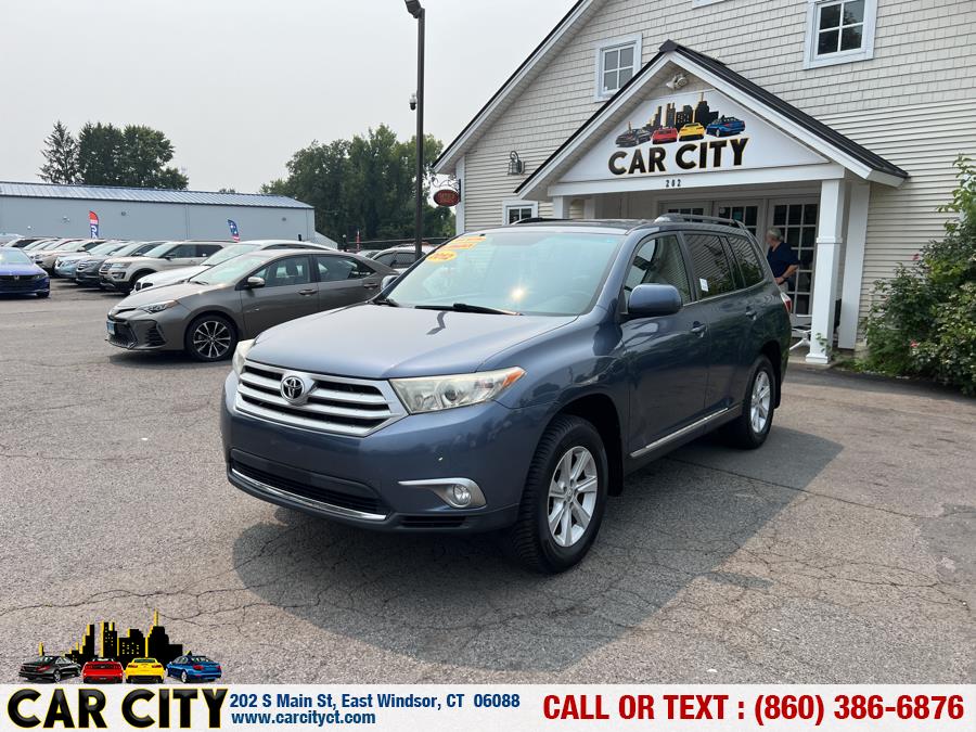 Used 2012 Toyota Highlander in East Windsor, Connecticut | Car City LLC. East Windsor, Connecticut