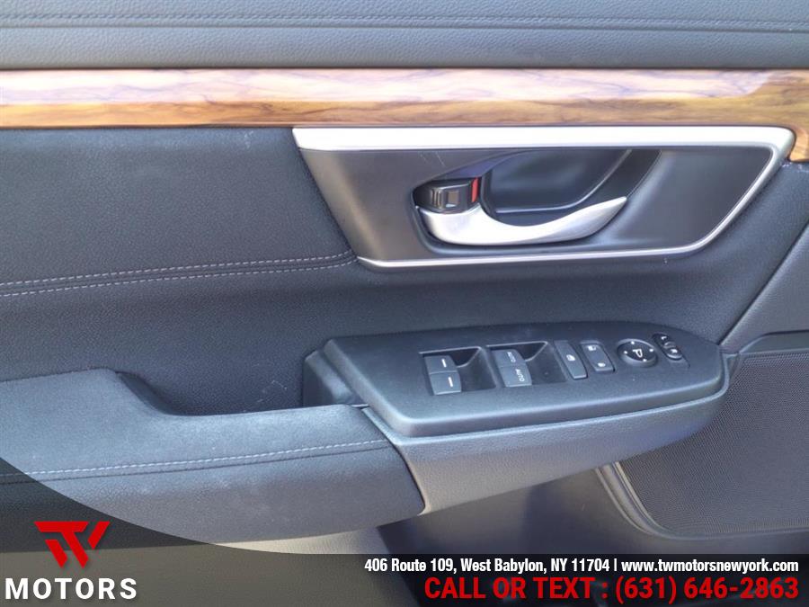 2021 Honda Cr-v EX, available for sale in West Babylon, New York | TW Motors. West Babylon, New York 2021 Honda Cr-v EX, available for sale in West Babylon, New York | TW Motors. West Babylon, New York