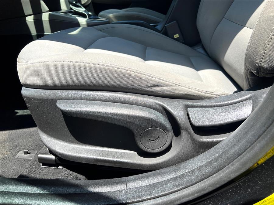 2018 Hyundai Elantra SEL 2.0L Auto SULEV (Ulsan), available for sale in BURLINGTON, New Jersey | Tri States Auto Group. BURLINGTON, New Jersey 2018 Hyundai Elantra SEL 2.0L Auto SULEV (Ulsan), available for sale in BURLINGTON, New Jersey | Tri States Auto Group. BURLINGTON, New Jersey