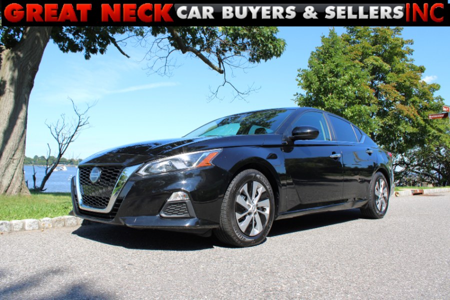 Used 2019 Nissan Altima in Great Neck, New York | Great Neck Car Buyers & Sellers. Great Neck, New York