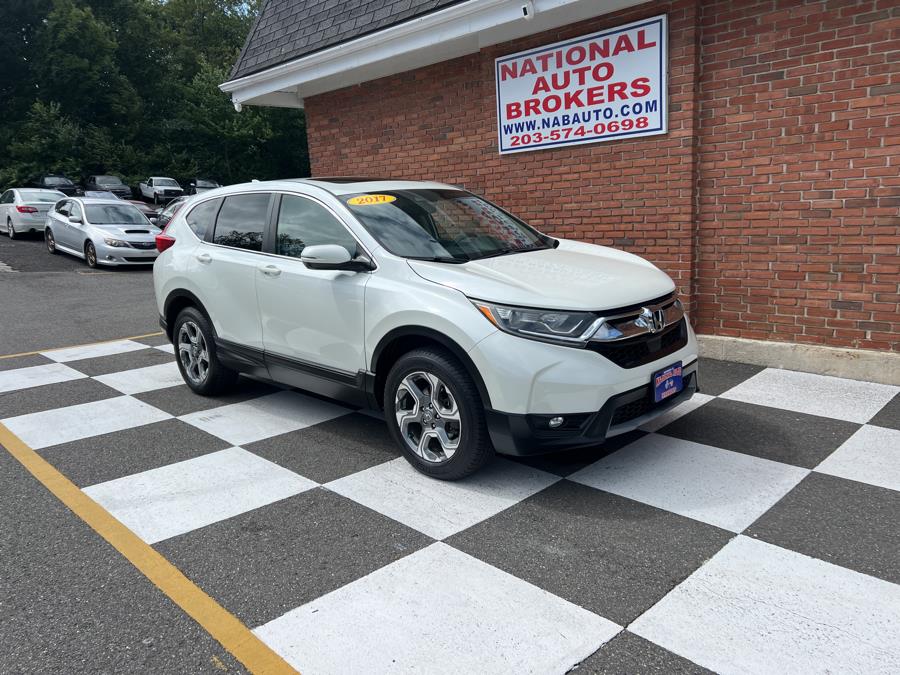 Used 2017 Honda CR-V in Waterbury, Connecticut | National Auto Brokers, Inc.. Waterbury, Connecticut