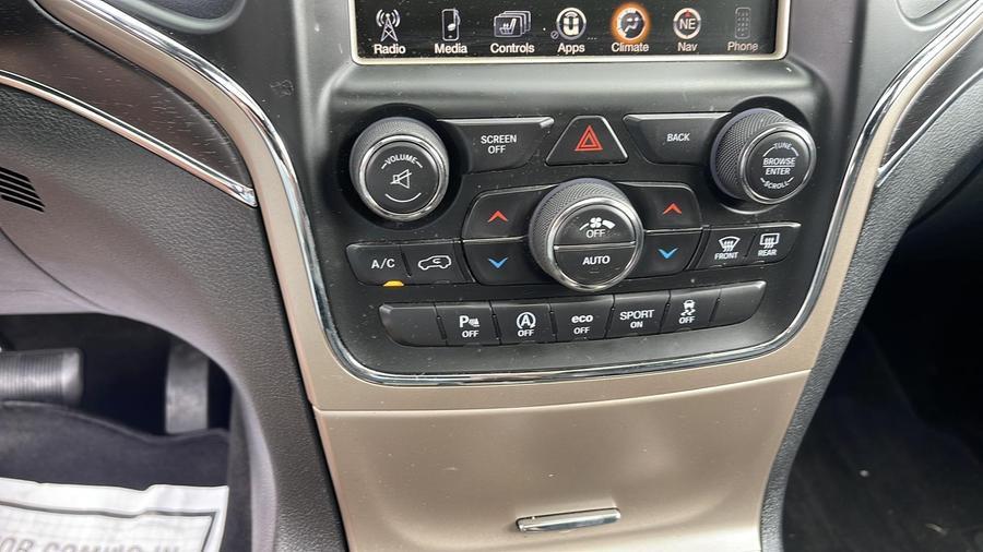 2016 Jeep Grand Cherokee Limited Sport Utility 4D, available for sale in Wolcott, New York | Auto Hunter CNY. Wolcott, New York 2016 Jeep Grand Cherokee Limited Sport Utility 4D, available for sale in Wolcott, New York | Auto Hunter CNY. Wolcott, New York
