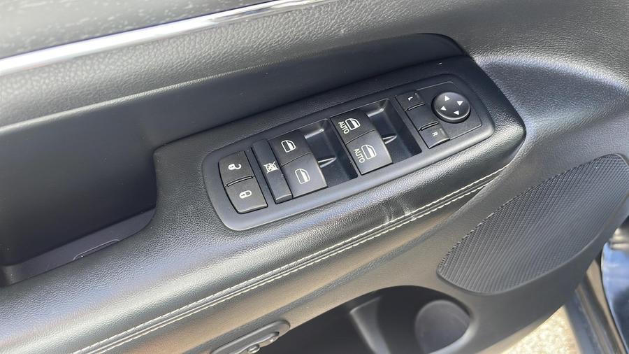 2016 Jeep Grand Cherokee Limited Sport Utility 4D, available for sale in Wolcott, New York | Auto Hunter CNY. Wolcott, New York 2016 Jeep Grand Cherokee Limited Sport Utility 4D, available for sale in Wolcott, New York | Auto Hunter CNY. Wolcott, New York