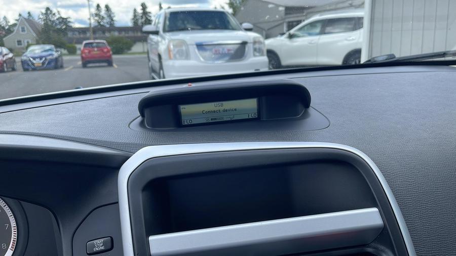 2010 Volvo Xc60 T6 Sport Utility 4D, available for sale in Wolcott, New York | Auto Hunter CNY. Wolcott, New York 2010 Volvo Xc60 T6 Sport Utility 4D, available for sale in Wolcott, New York | Auto Hunter CNY. Wolcott, New York