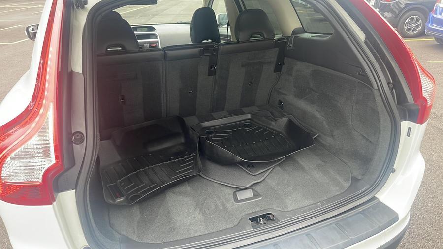 2010 Volvo Xc60 T6 Sport Utility 4D, available for sale in Wolcott, New York | Auto Hunter CNY. Wolcott, New York 2010 Volvo Xc60 T6 Sport Utility 4D, available for sale in Wolcott, New York | Auto Hunter CNY. Wolcott, New York