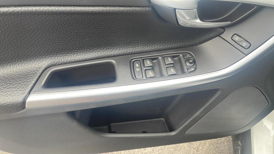 2010 Volvo Xc60 T6 Sport Utility 4D, available for sale in Wolcott, New York | Auto Hunter CNY. Wolcott, New York 2010 Volvo Xc60 T6 Sport Utility 4D, available for sale in Wolcott, New York | Auto Hunter CNY. Wolcott, New York