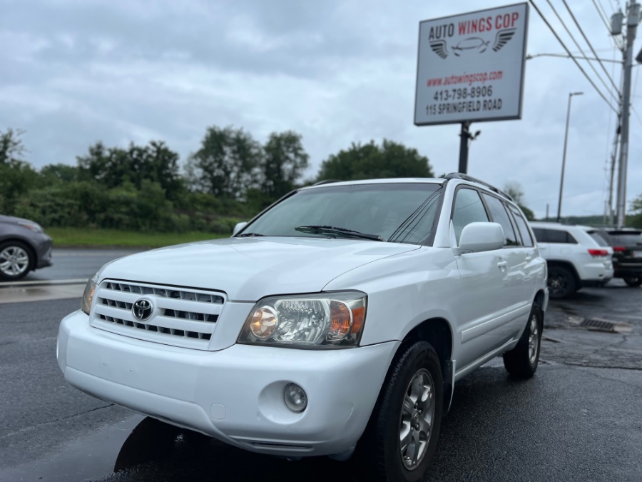 2006 Toyota Highlander 4dr V6 4WD w/3rd Row (Natl), available for sale in Westfield, Massachusetts | Auto Wings Cop. Westfield, Massachusetts