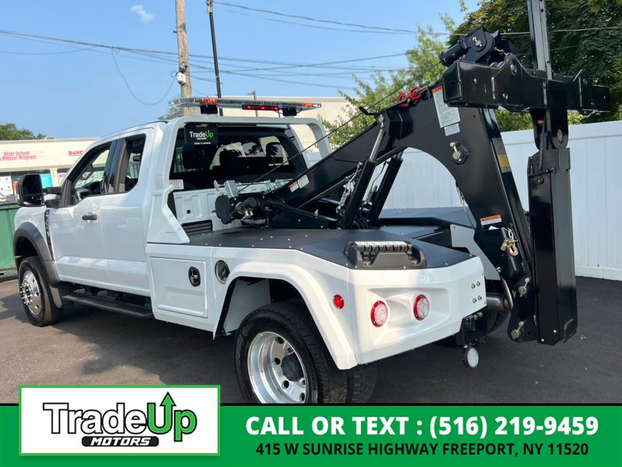 2024 Ford F-550 Super Duty Chassis Cab XLT photo 6