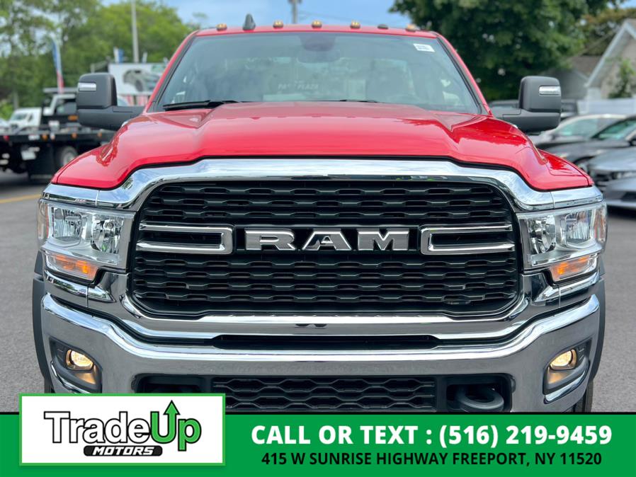 2024 RAM Ram 5500 Chassis Cab SLT photo 4