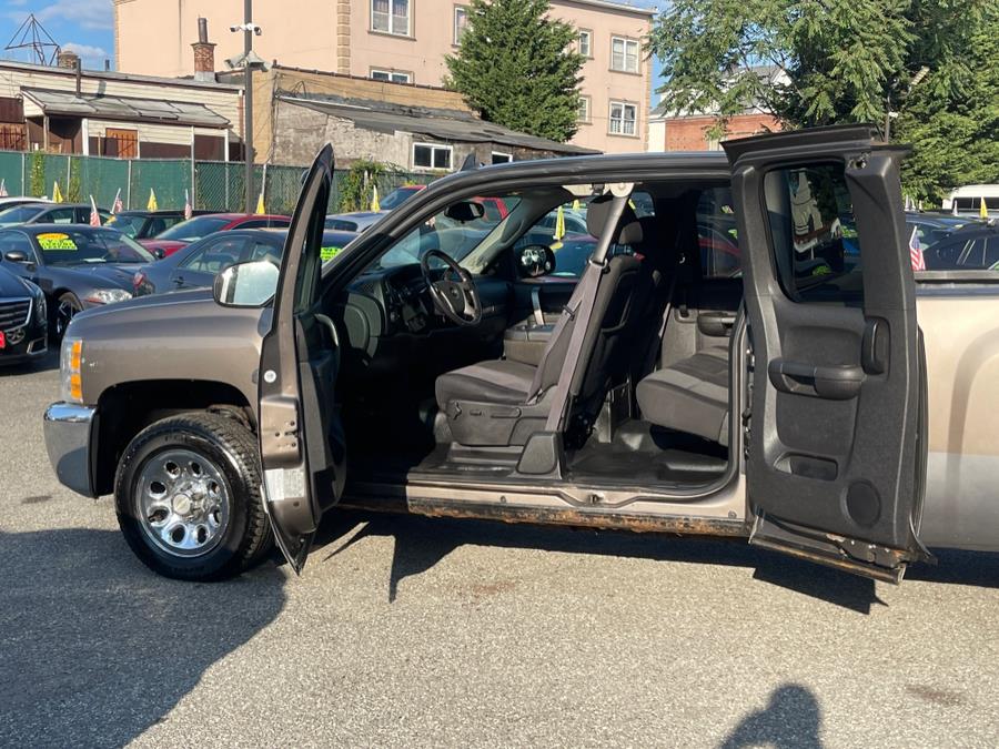 2012 Chevrolet Silverado 1500 4WD Ext Cab 157.5" LT, available for sale in Irvington , New Jersey | Auto Haus of Irvington Corp. Irvington , New Jersey 2012 Chevrolet Silverado 1500 4WD Ext Cab 157.5" LT, available for sale in Irvington , New Jersey | Auto Haus of Irvington Corp. Irvington , New Jersey