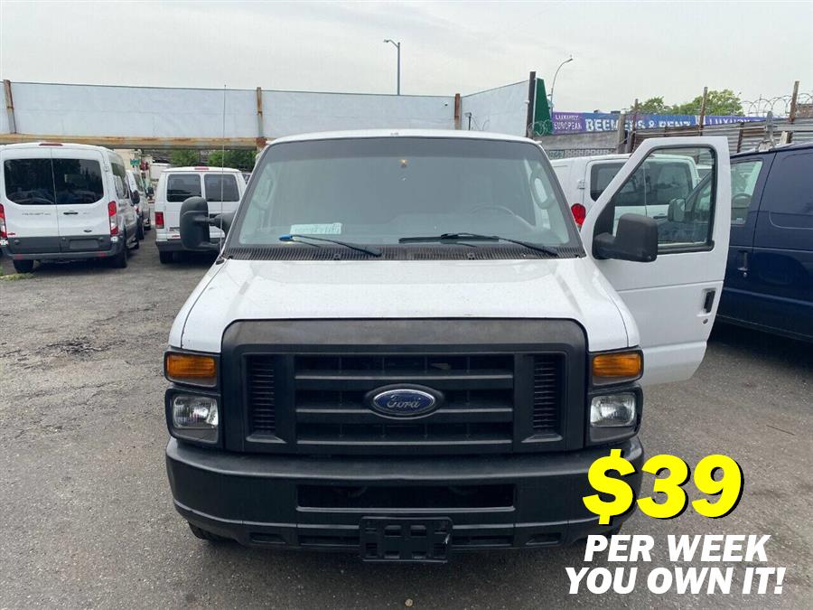 Used 2013 Ford E-350 in Elmont, New York | Sunrise of Elmont. Elmont, New York