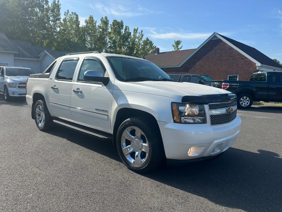 2010 Chevrolet Avalanche 4WD Crew Cab LTZ, available for sale in Southwick, Massachusetts | Country Auto Sales. Southwick, Massachusetts