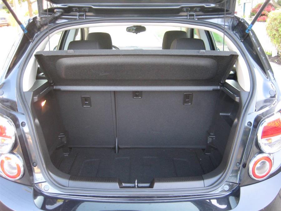 2013 Chevrolet Sonic LT Auto 4dr Hatchback, available for sale in Massapequa, New York | Rite Choice Auto Inc.. Massapequa, New York 2013 Chevrolet Sonic LT Auto 4dr Hatchback, available for sale in Massapequa, New York | Rite Choice Auto Inc.. Massapequa, New York