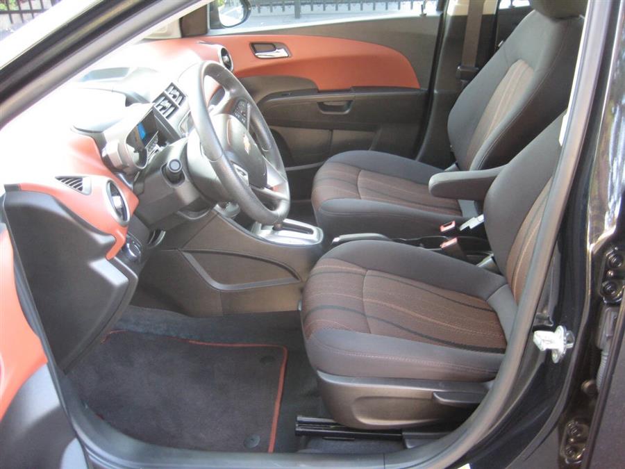 2013 Chevrolet Sonic LT Auto 4dr Hatchback, available for sale in Massapequa, New York | Rite Choice Auto Inc.. Massapequa, New York 2013 Chevrolet Sonic LT Auto 4dr Hatchback, available for sale in Massapequa, New York | Rite Choice Auto Inc.. Massapequa, New York