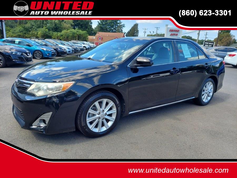 2014 Toyota Camry 2014.5 4dr Sdn V6 Auto XLE (Natl), available for sale in East Windsor, Connecticut | United Auto Sales of E Windsor, Inc. East Windsor, Connecticut