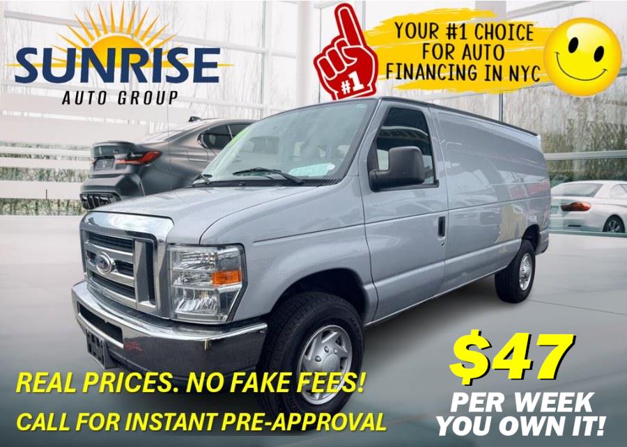 Used 2014 Ford E-series in Elmont, New York | Sunrise of Elmont. Elmont, New York