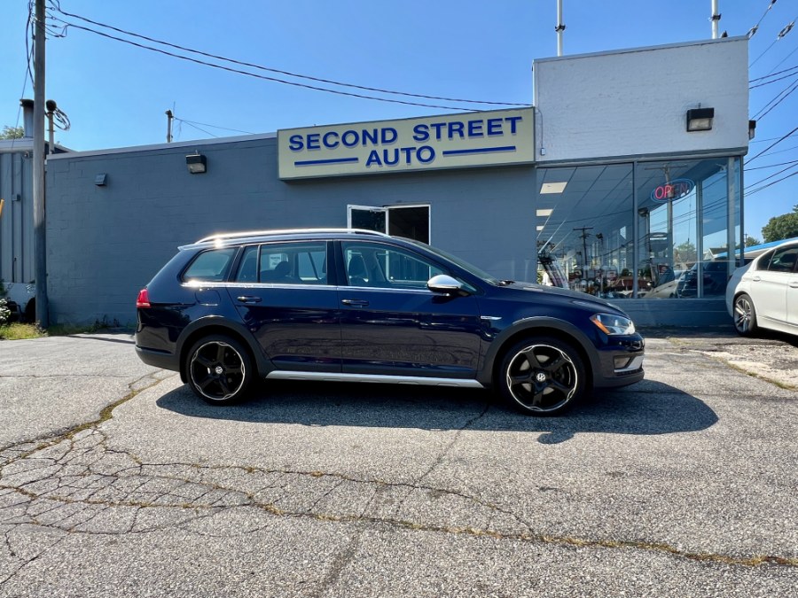 Used 2017 Volkswagen Golf Alltrack in Manchester, New Hampshire | Second Street Auto Sales Inc. Manchester, New Hampshire