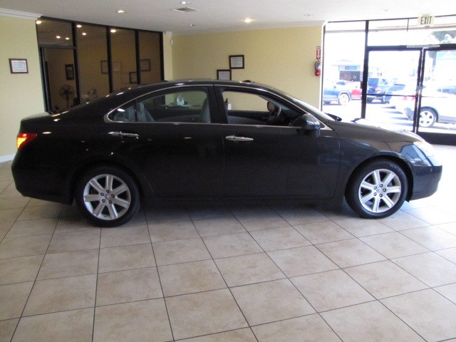 2007 Lexus ES 350 photo 2