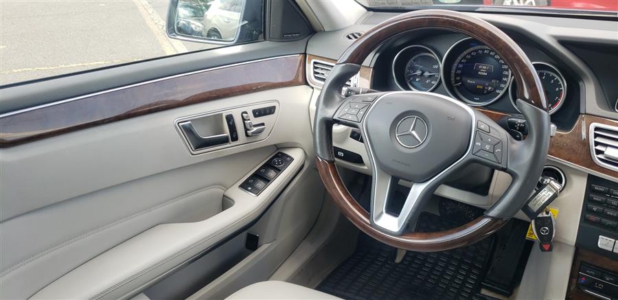 2014 Mercedes-Benz E-Class 4dr Sdn E 350 Luxury 4MATIC, available for sale in Little Ferry, New Jersey | Victoria Preowned Autos Inc. Little Ferry, New Jersey 2014 Mercedes-Benz E-Class 4dr Sdn E 350 Luxury 4MATIC, available for sale in Little Ferry, New Jersey | Victoria Preowned Autos Inc. Little Ferry, New Jersey