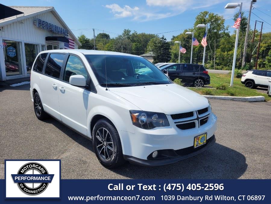 Used 2019 Dodge Grand Caravan in Wilton, Connecticut | Performance Motor Cars Of Connecticut LLC. Wilton, Connecticut