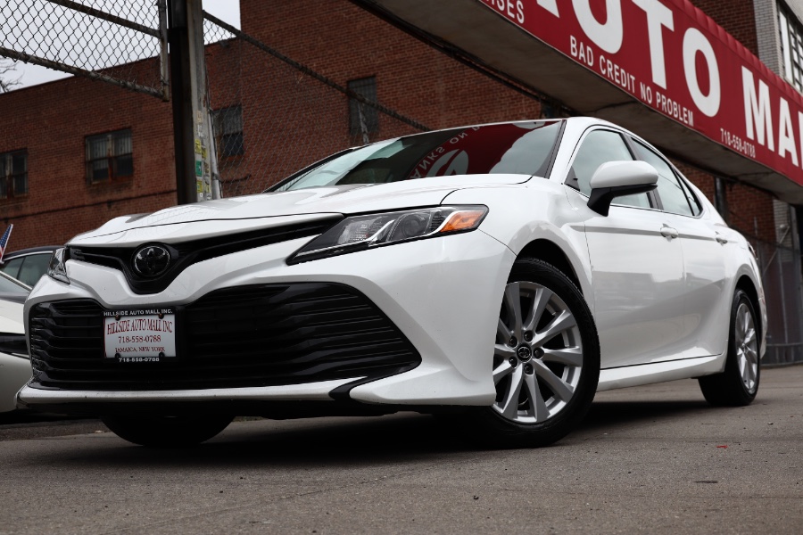 Used 2019 Toyota Camry in Jamaica, New York | Hillside Auto Mall Inc.. Jamaica, New York