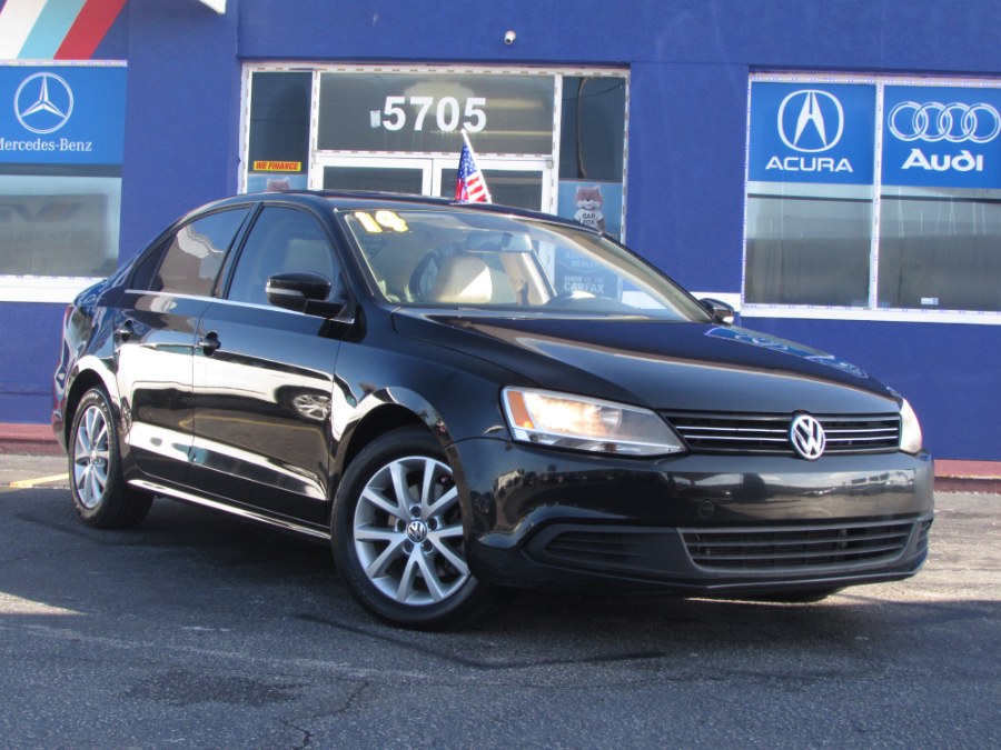 Used 2014 Volkswagen Jetta Sedan in Orlando, Florida | VIP Auto Enterprise, Inc. Orlando, Florida