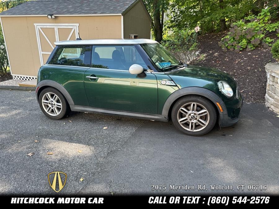 Used 2011 Mini Cooper s in Wolcott, Connecticut | Hitchcock Motor Car. Wolcott, Connecticut