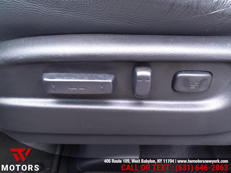 2017 Honda Pilot EX-L w/Navi, available for sale in West Babylon, New York | TW Motors. West Babylon, New York 2017 Honda Pilot EX-L w/Navi, available for sale in West Babylon, New York | TW Motors. West Babylon, New York