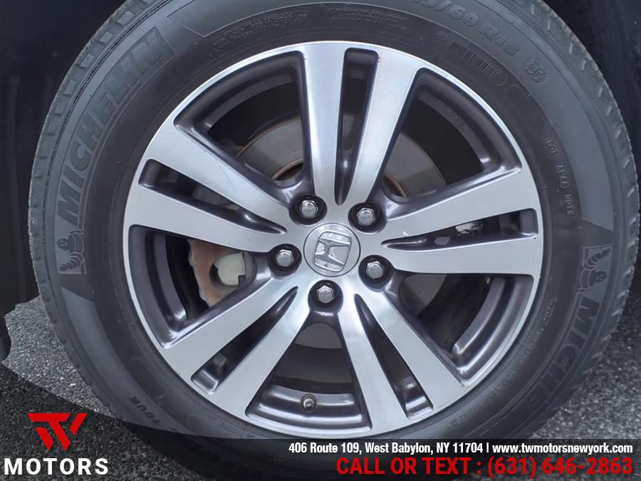 2017 Honda Pilot EX-L w/Navi, available for sale in West Babylon, New York | TW Motors. West Babylon, New York 2017 Honda Pilot EX-L w/Navi, available for sale in West Babylon, New York | TW Motors. West Babylon, New York