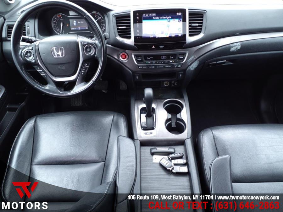2017 Honda Pilot EX-L w/Navi, available for sale in West Babylon, New York | TW Motors. West Babylon, New York 2017 Honda Pilot EX-L w/Navi, available for sale in West Babylon, New York | TW Motors. West Babylon, New York