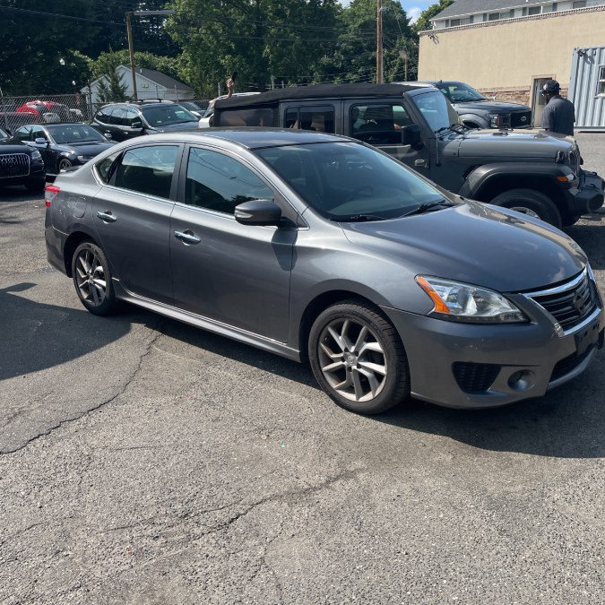 Used 2015 Nissan Sentra in Naugatuck, Connecticut | Riverside Motorcars, LLC. Naugatuck, Connecticut