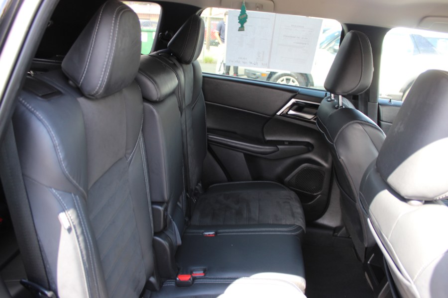 2023 Mitsubishi Outlander SE S-AWC, available for sale in Irvington, New Jersey | NJ Used Cars Center. Irvington, New Jersey 2023 Mitsubishi Outlander SE S-AWC, available for sale in Irvington, New Jersey | NJ Used Cars Center. Irvington, New Jersey